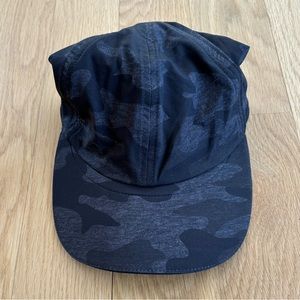 Lululemon charcoal gray camo hat